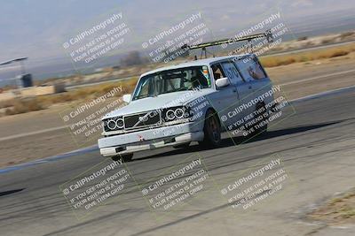 media/Oct-01-2022-24 Hours of Lemons (Sat) [[0fb1f7cfb1]]/10am (Front Straight)/